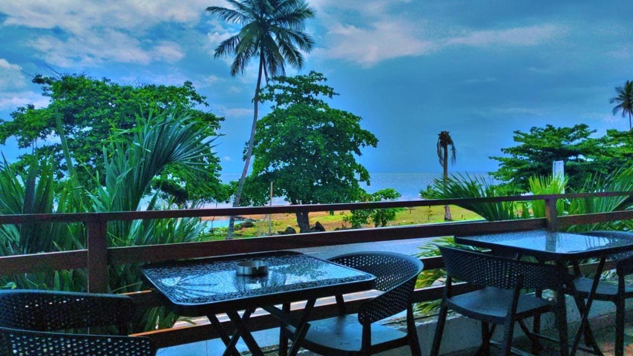 Namaste Hotel & Restaurant ليبرفيل المظهر الخارجي الصورة